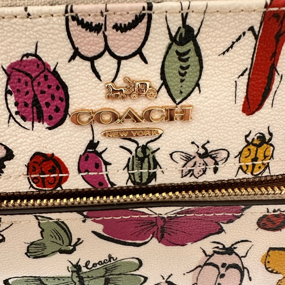 Coach CT258 Mini Rowan File Bag/Matching Wristlet with Creature Print - Picture 4 of 12